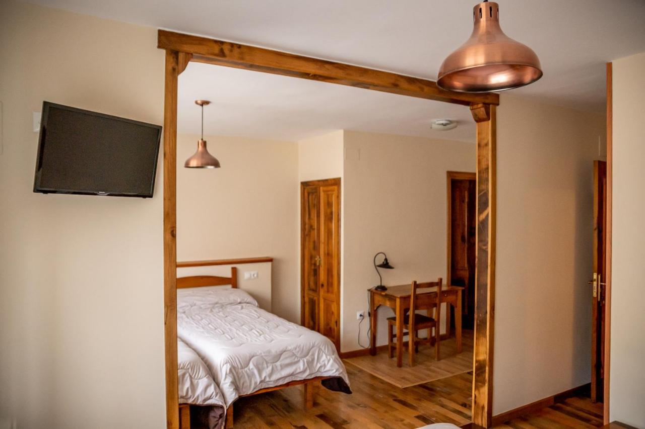 Hostal Restaurante Ventasierra Valdoré 外观 照片
