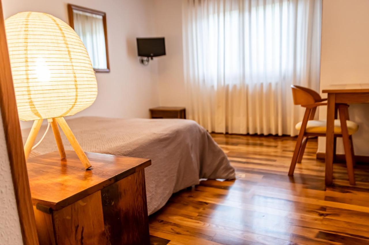 Hostal Restaurante Ventasierra Valdoré 外观 照片