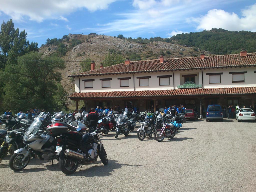 Hostal Restaurante Ventasierra Valdoré 外观 照片